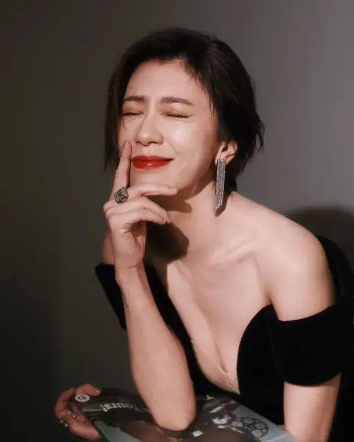 alyssachia6 贾静雯相信幸福