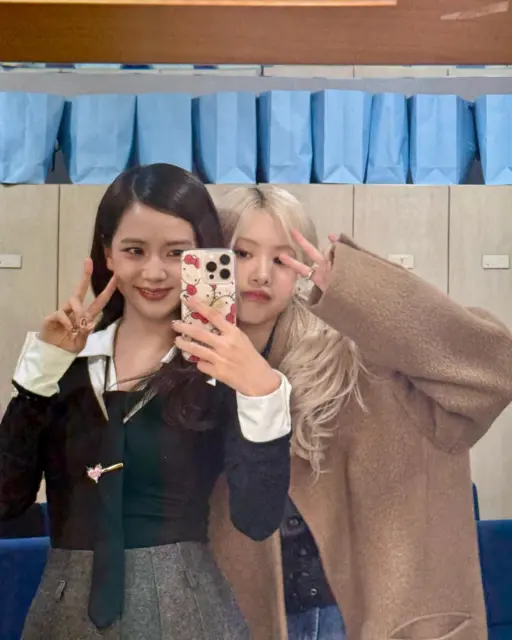 sooyaaa__ BLACKPINK Jisoo 氦气之歌